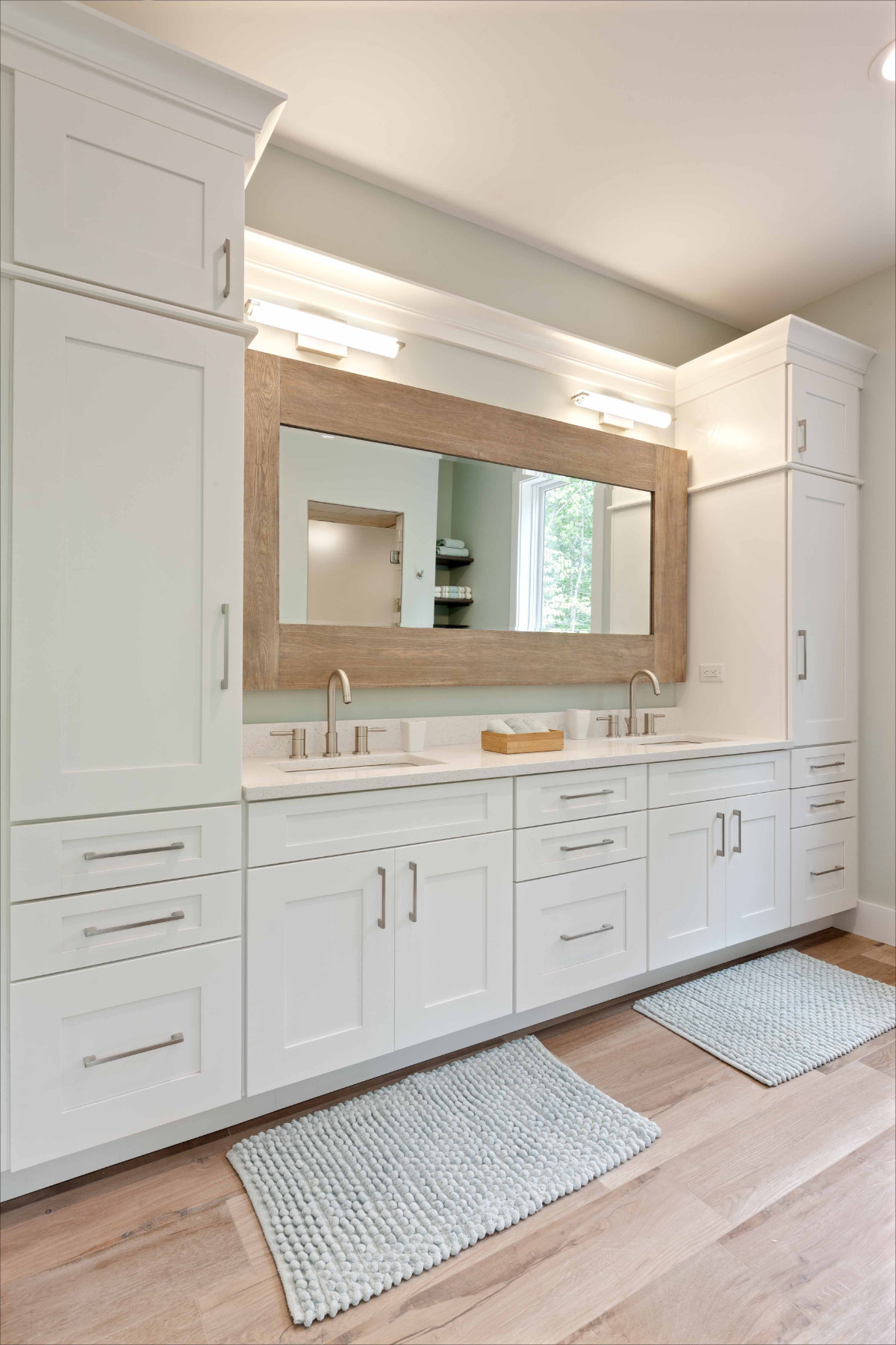 Karvelas Master Bathroom